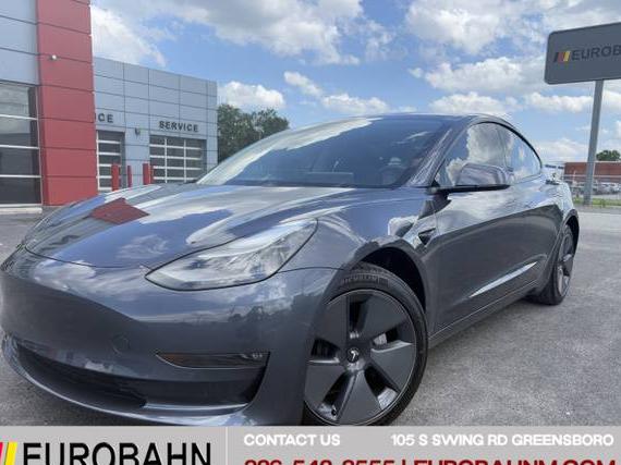 TESLA MODEL 3 2022 5YJ3E1EB3NF242157 image